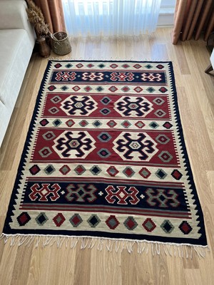 DesignEv 139 x 188  cm  Akrep Motifli El Dokuma Antik Anadolu Kilimi Ender Dekoratif Kilim