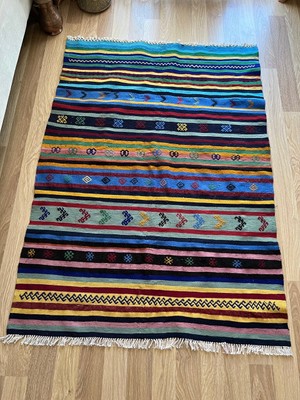 117X161 cm Gökkuşağı Renkli Yıkanabilir El Dokuma Türk Kilim