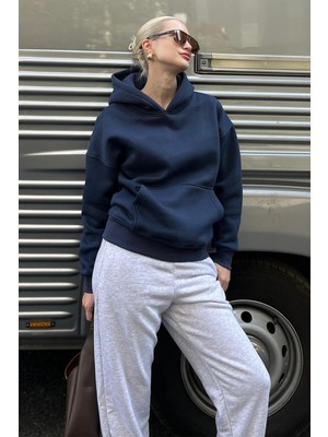 Lacivert Kapüşonlu Şardonlu Oversize Cepli Sweatshirt MG2206