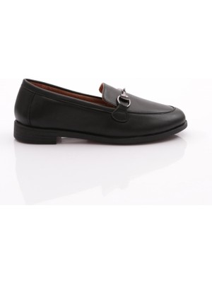 DGN 1850 Kadin Metal Aksesuarli Loafer Ayakkabi