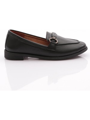 DGN 1853 Kadin Oval Burun Loafer Ayakkabi