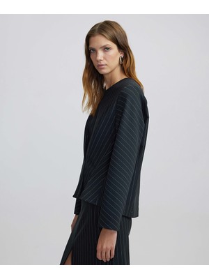 İpekyol Drapeli Çizgi Desen Bluz