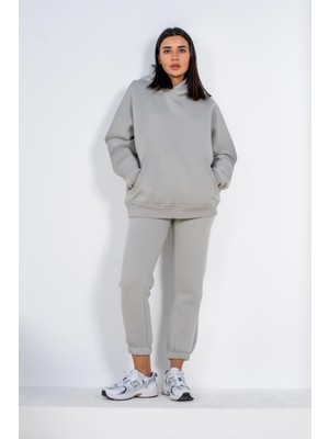 Yakamel Kadın 3 Iplik Baskısız Tek Renk Bol Kesim Rahat Kalıp Cepli Kapşonlu Yeni Sezon Kışlık Eşofman Takımı