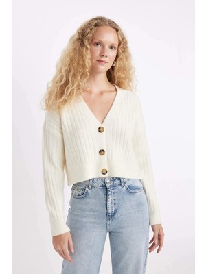 DeFacto Kadın Regular Fit V Yaka Triko Hırka Ecru Oversize Orta Kalınlık Polyester Kumaş