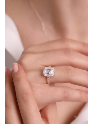 925 Ayar Gümüş Tek Taşlı Rodyum Kadın Baget Gümüş Yüzük(Ayarlanabilir)