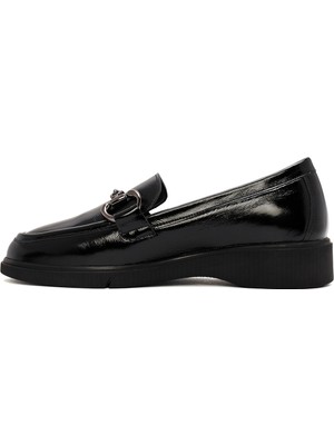 Derimod Kadın Siyah Toka Detaylı Rugan Deri Comfort Loafer 24WFD413316