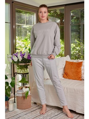 Yazı Detaylı Pijama Takımı - Kadın Çizgili Pijama Takımı