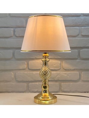 Kopya - Gold Ayaklı Dekoratif Gold Cam Gövdeli  Beyaz Gold Şeritli Kumaş Şapkalı Abajur Masa Lambası