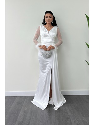 Saten Kumaş Kolları Otrişli Boncuk Detaylı Balık Elbise - Beyaz