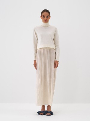 Kadın Ekru Doğal Yün Dokulu Oversize Kazak