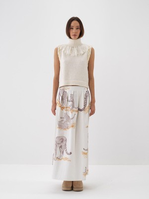 Kadın Ekru Doğal Yün Dokulu Regular Fit Kazak