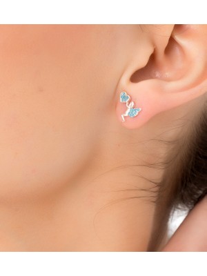 925 Ayar Gümüş Kalp Tutan Çocuk Çivi Küpe Rodyum