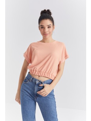 Tommy Life Kavun Içi Basic O Yaka Beli Lastikli Bürümcük Kumaş Kadın Crop Top T-Shirt  - 97227