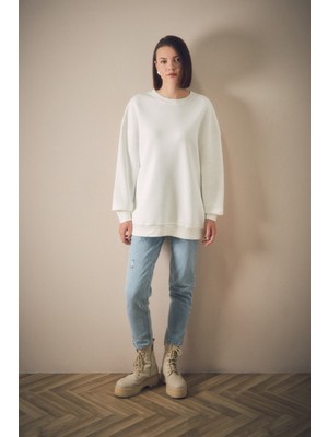 Basic Bisiklet Yaka Sweatshirt