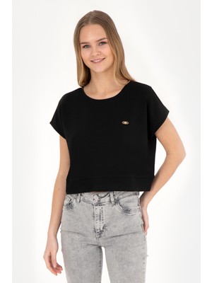 U.S. Polo Assn. Kadın Siyah Bisiklet Yaka Tişört 50282734-VR046