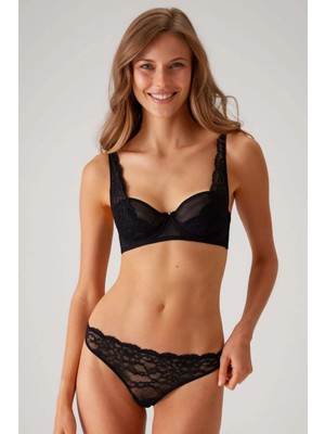 Pierre Cardin 4841 Dantelli Dolgusuz Sütyen String Takım-Siyah