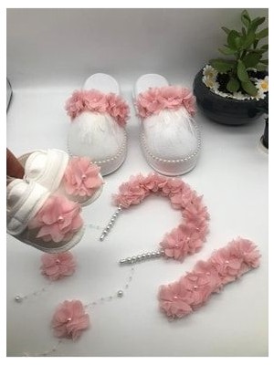 Logusa Seti Pudra Pembesi Çiçekli Loğusa Seti Taç Terlik Bandana Patik Seti