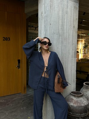 Kadın Indigo Krinkıl Kumaş Önden Bağlamalı Oversize Kimono Bluz 28172