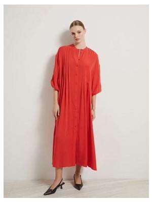 Kırmızı Bisiklet Yaka Kadın Elbise