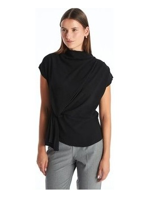 Lcwaıkıkı Classic Yeni Siyah Dökümlü Yaka Kadın Bluz