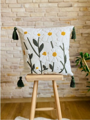 Woodhub Punch Işlemeli Tekli Dekoratif Papatya Desen Kırlent Kılıfı (Panç)