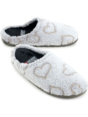 Gezer Kadın Kışlık Nakışlı Kalp Tasarım Rahat Taban Ev Bahçe Gondol Terlik