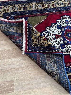 DesignEv 105X167 cm Kırmızı Lacivert Renkli El Dokuma Uşak Halısı Orta Boy Dekoratif Kilim