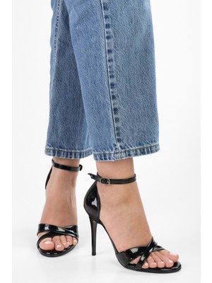 Shoeberry Kadın Elza Siyah Rugan Bantlı Topuklu Ayakkabı