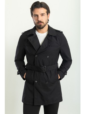 Düz Siyah Renk Slim Fit Kruvaze Kemerli Erkek Trenchcoat