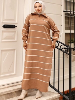 SFG Life Moda Kadın Tesettür Giyim Yakası Fermuarlı ve Önü Çizgili Balon Kollu Uzun Trend Şık Triko Elbise