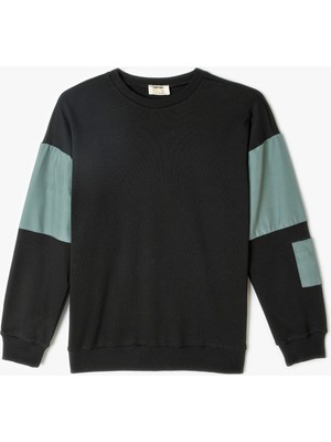 Koton Sweatshirt Uzun Kollu Bisiklet Yaka Cep Detaylı Pamuklu