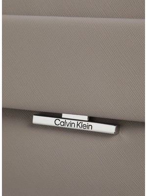 Calvin Klein Çapraz Çanta