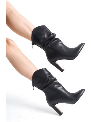 Mubiano MBSR606-S Kadın Sivri Burun Körüklü Siyah Topuklu Bot & Bootie