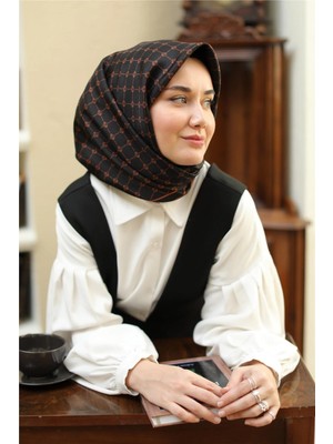 Silk Home Kahve Desenli Tivil Ipek Eşarp 11393-28