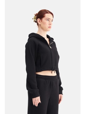 Mesfeno Kadın Fermuarlı Kapüşonlu Crop Sweatshirt