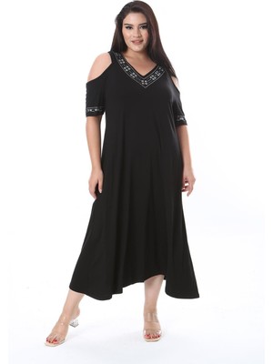 Kadın Büyük Beden Siyah Taş Detaylı Omuz Dekolteli Elbise 65N38315