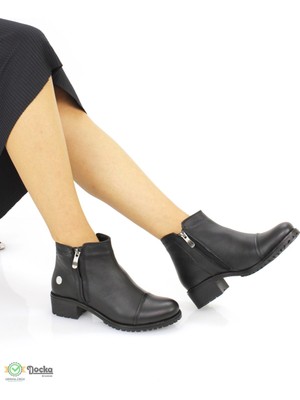 Mammamia Kadın  Deri Bağcıksız Düz Taban Klasik Bot M25/KB1405