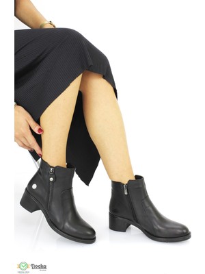 Mammamia Kadın Deri Bağcıksız Alçak Kalın Topuklu Klasik Bot M25/Kb1920