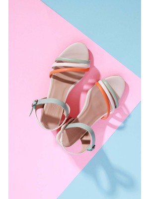 Soft Seri Yeşil Günlük Kadın Sandalet