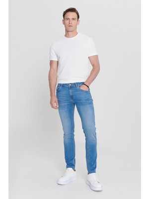 AC&Co / Altınyıldız Classics Erkek Açık Mavi Ekstra Slim Fit Dar Kesim Rıss Pamuklu Esnek Denim Jean Kot Pantolon