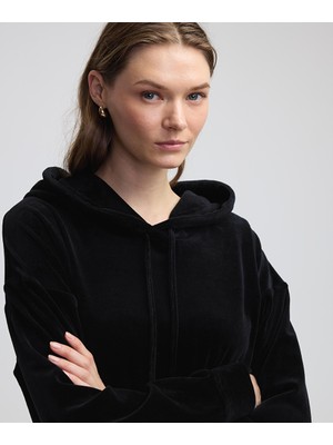 Kadife Dokulu Sweatshirt