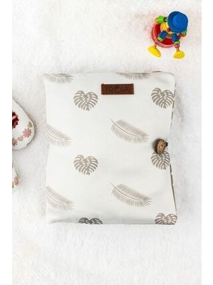 Gri Hayvan Desenli Pamuk Bebek Alt Açma ve Bakım Çantası Organizer 19x22 cm – Leke Tutmaz, Makinede Yıkanabilir