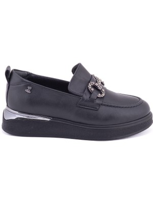 Venüs 2451401k Kadın Deri Tokalı Ayakkabı - Siyah Rugan - 36