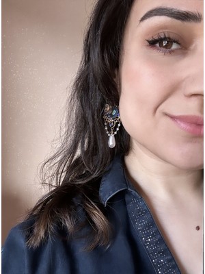 Intive Lingerie Iğnesi Gümüş Pudra Çiçekli Inci Detaylı Sarkıt Küpe