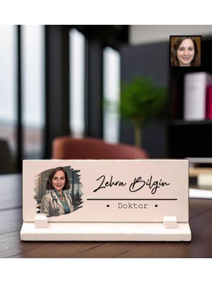 Giftali Doktor Temalı Masaüstü Taş Isimlik - Fotoğraflı 