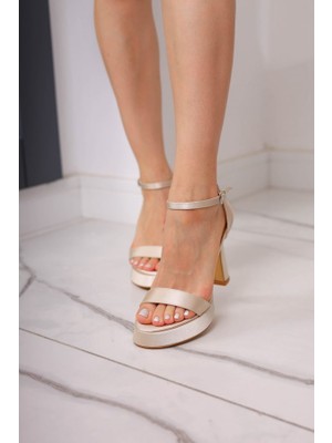 Siyah Saten Özel Topuklu Tek Bant 10 cm Topuklu Kadın Ayakkabı