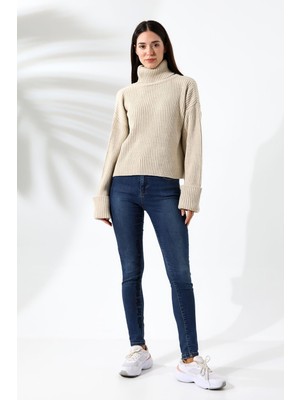 Boğazlı Triko Kadın Açık Kahverengi Kazak