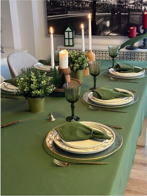 Decamor Home Pamuklu Dertsiz Leke Tutmaz Kumaş Yeşil Masa Örtüsü Yılbaşı Masa Örtüsü