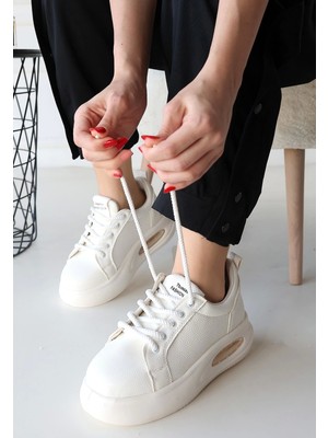 Kazax Chris Beyaz Cilt Bağcıklı Spor Ayakkabı