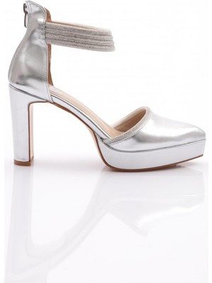 Dgn 215 Kadin Bileği Taş Işlemeli Topuklu Ayakkabi